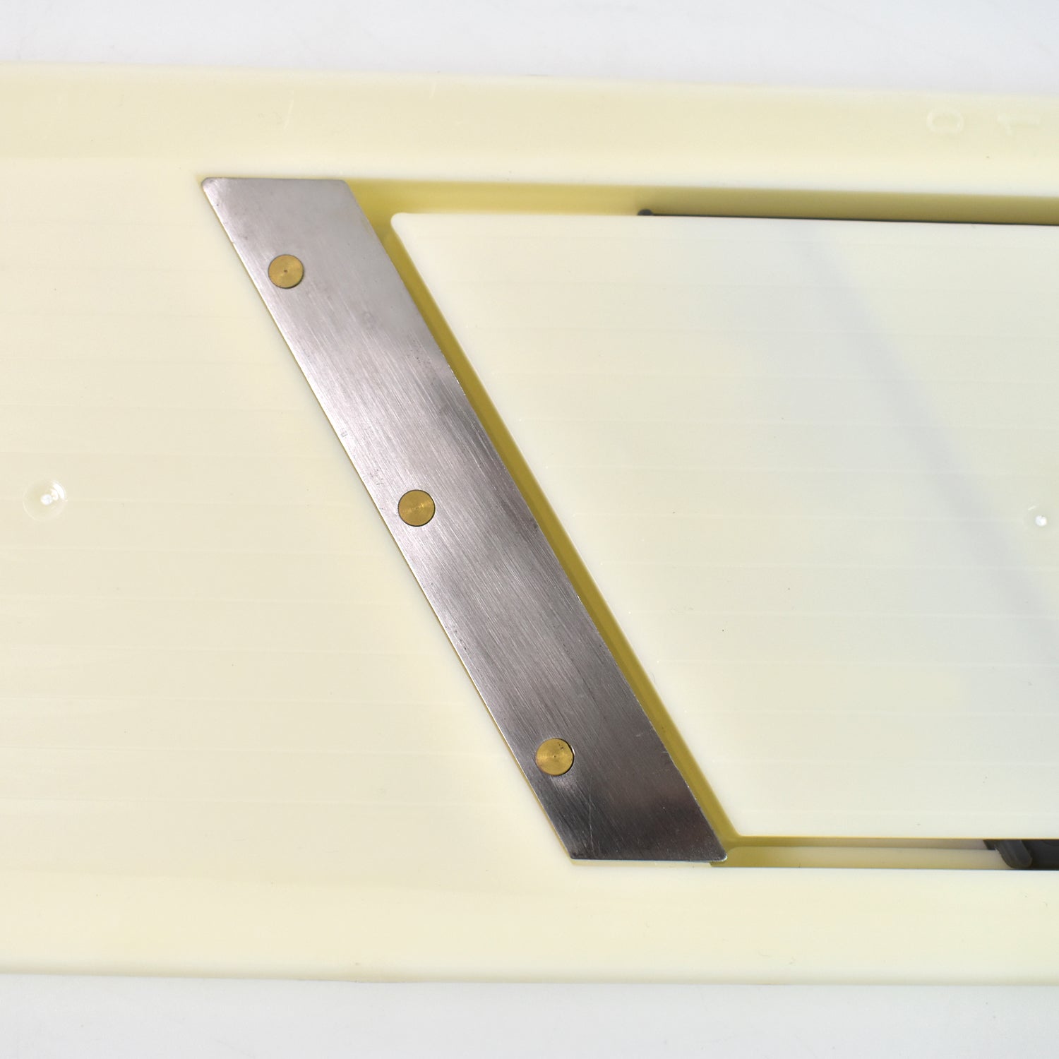 Adjustable Slicer for Cutting Fruits & Vegetable (1 Pc) Signaturekarts