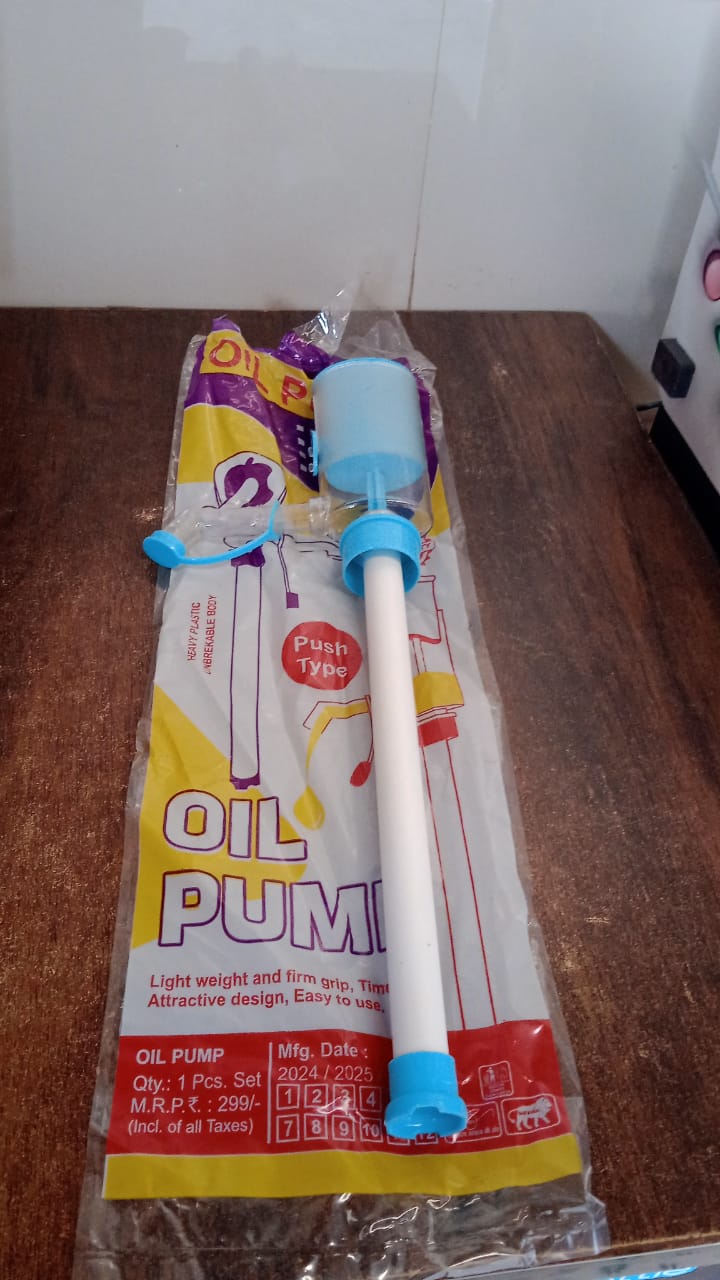 Hand Press Oil Extractor| Plastic Push Oil Pump for Removal of Oil and Liquids Signature kart