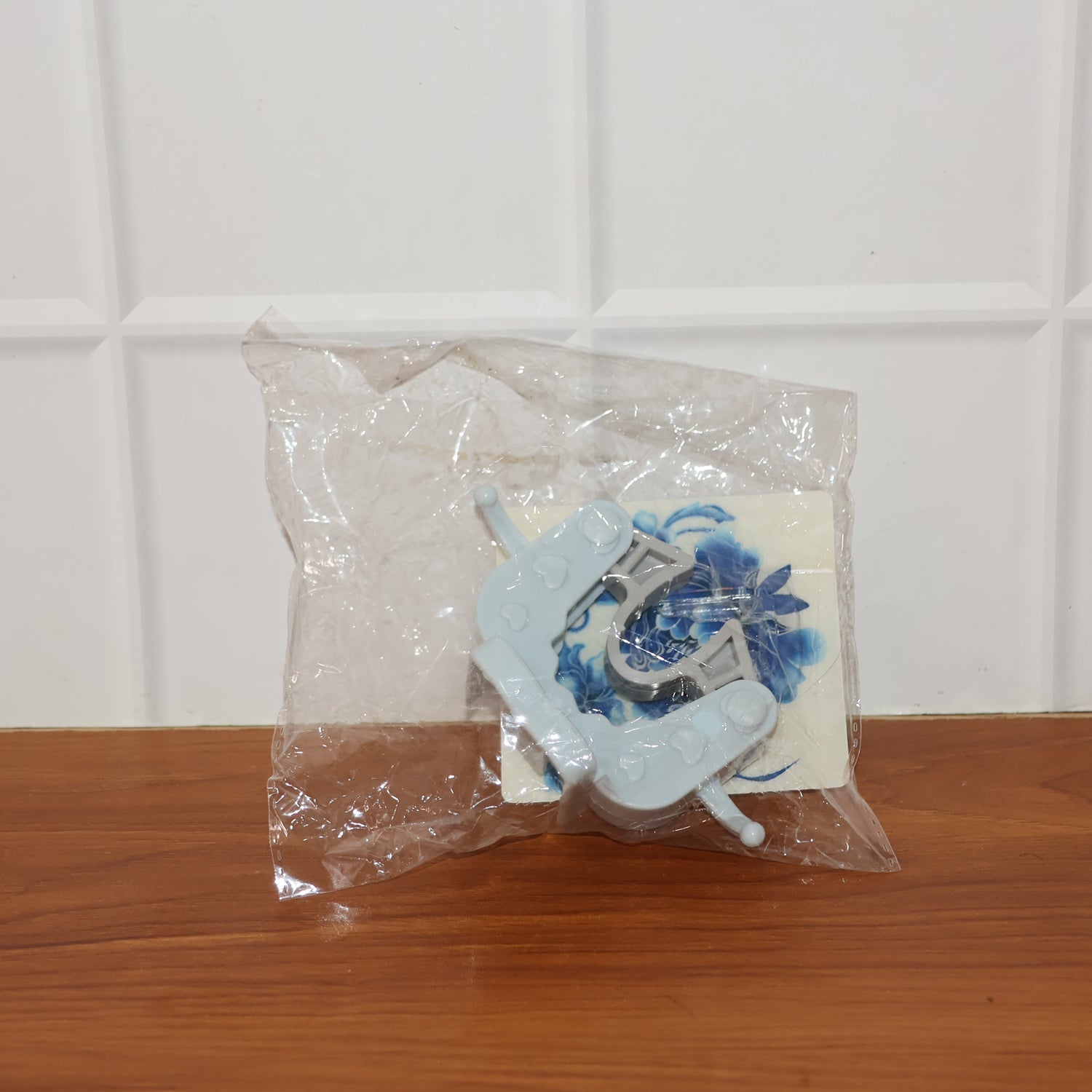 Wall Mounted Mop and Broom Holder Clip (1 Pc) signaturekarts