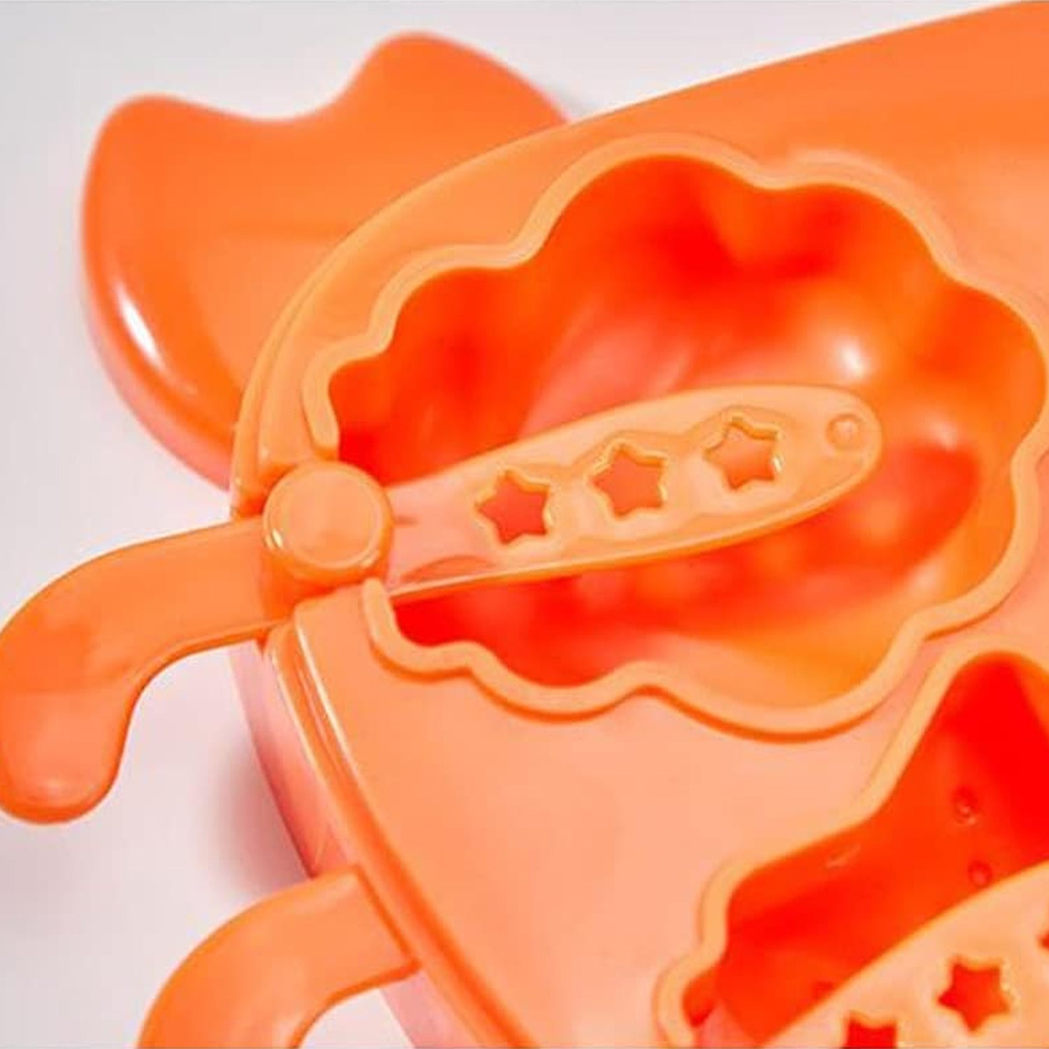 Crab Ice Mold – Silicone Ice Cream & sicle Mold for Kids (1 Pc) Signaturekarts