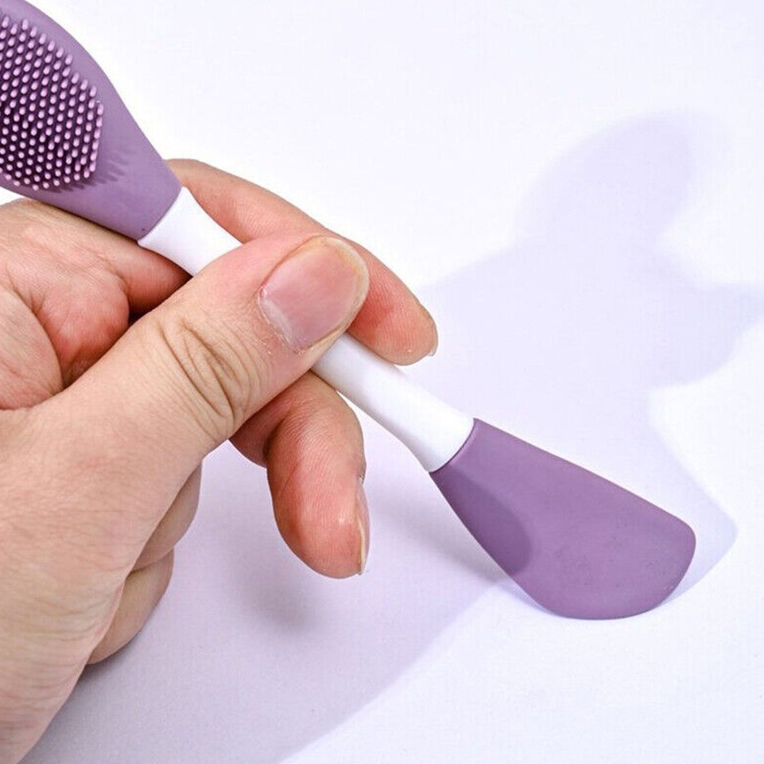 Double-Headed Silicone Mask Brush – Facial Cleansing & Mask Application Tool (1 Pc) signaturekarts