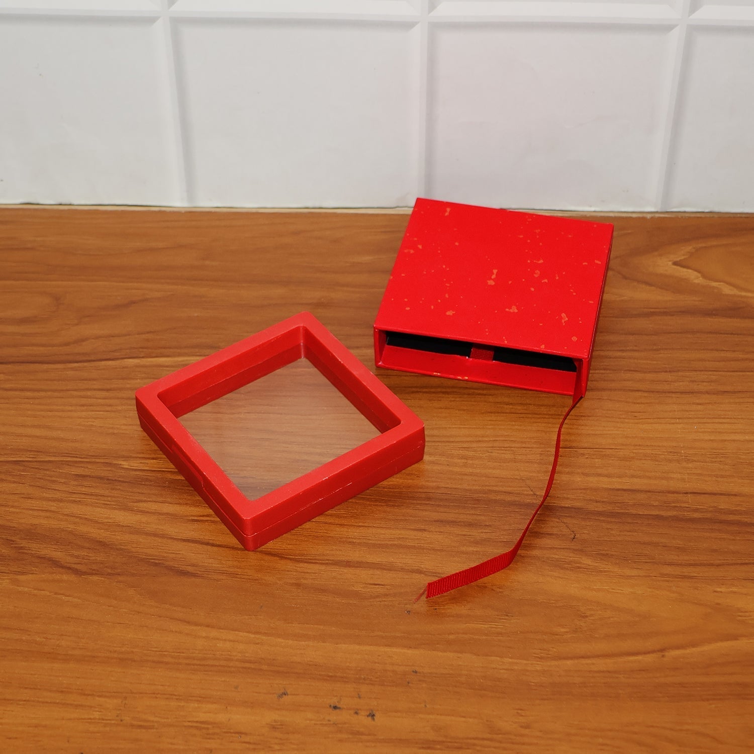 Transparent Jewellery Display Box (9x9 cm / 1 Pc) signaturekarts