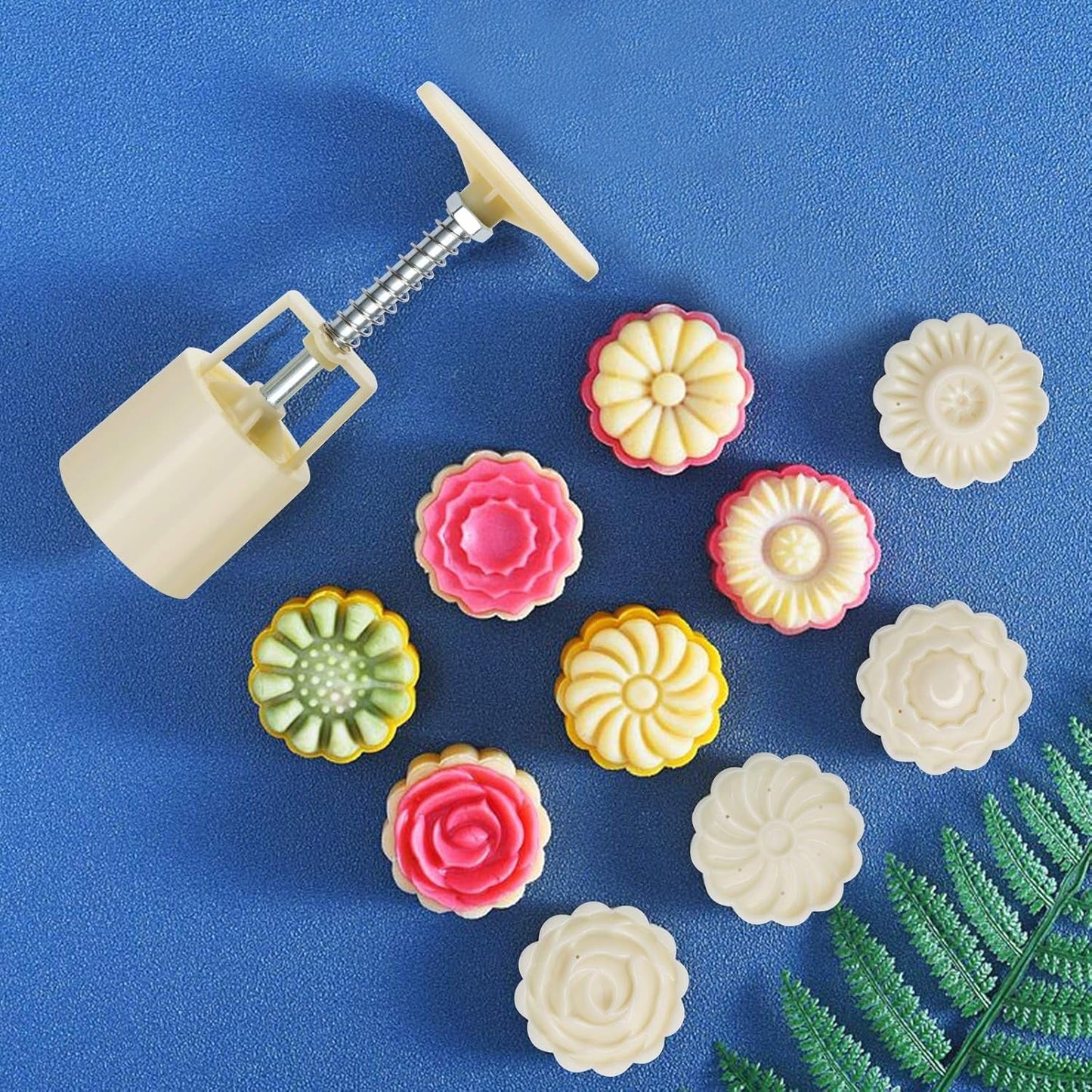 Mooncake Press Mold with 4 Stamps set signaturekarts