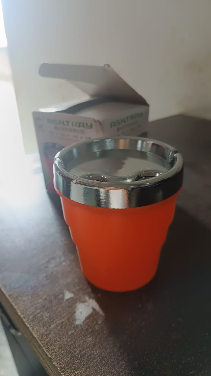 Plastic Car Ashtray Holder Cup with Lid (1 Pc) Signaturekarts