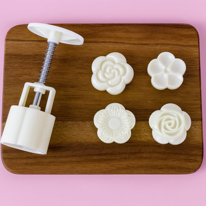 Mooncake Press Mold with 4 Stamps set signaturekarts