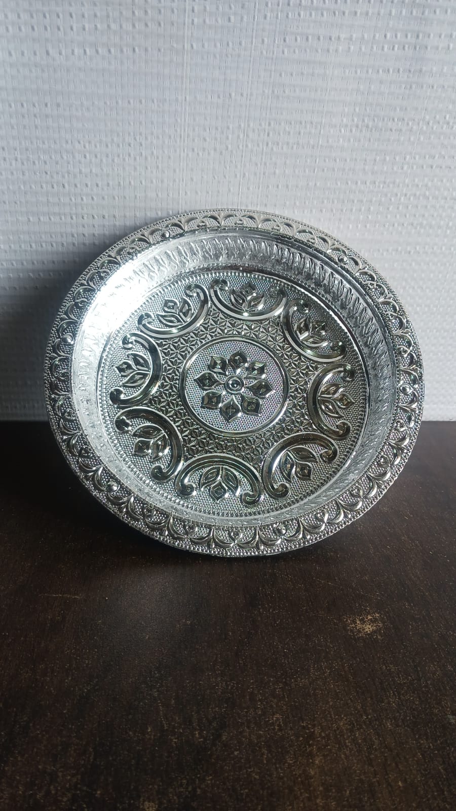 Traditional Silver Finish Plastic Pooja Thali (1 Pc) Signature Kart