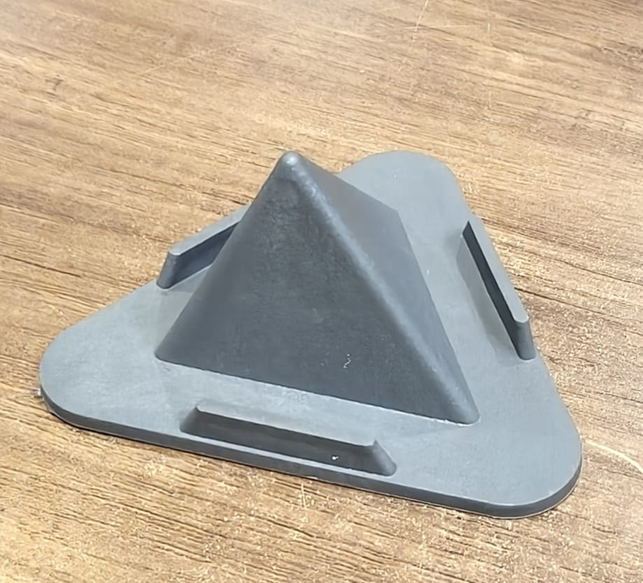 Pyramid Black Mobile Stand with 3 Different Inclined Angles Signature Kart