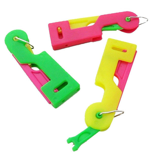 Automatic Needle Threading Device (Multicolour) signaturekarts