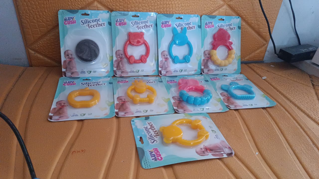 Silicone Baby Teething Toys (1 Pc / Mix Design) Signature kart