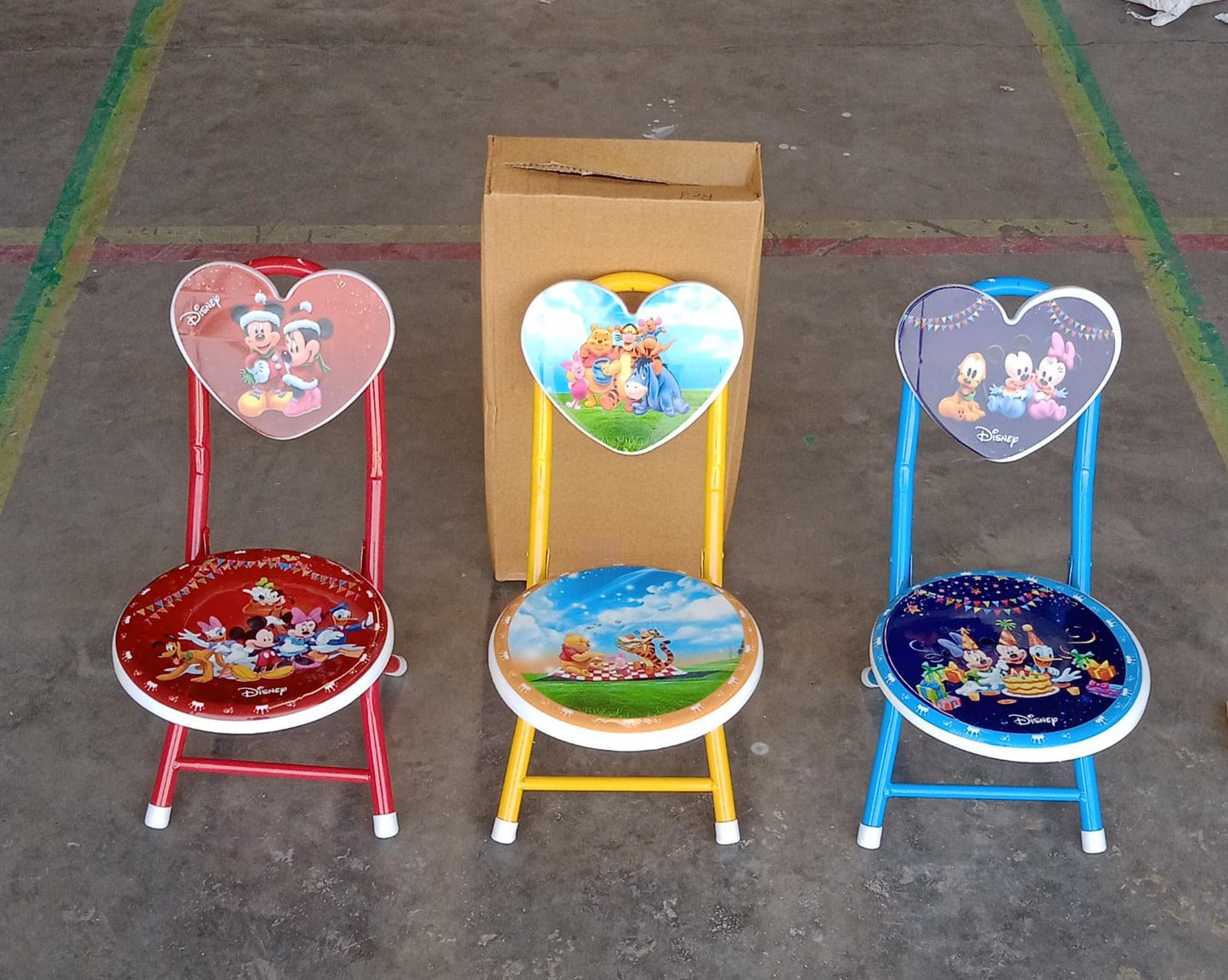 Heart Shape Cartoon Printed Foldable Kids Chair for Playrooms & Camping (1 Pc) signaturekarts