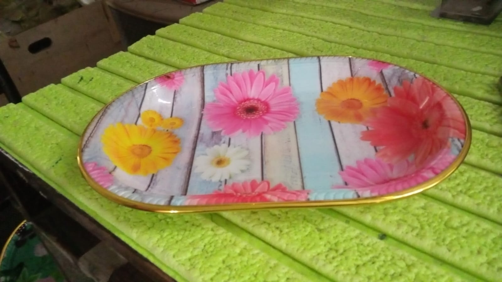 Medium Plastic Flower Printed Design Serving Tray (1 Pc / 31 x 21 CM / Mix Color) signaturekarts