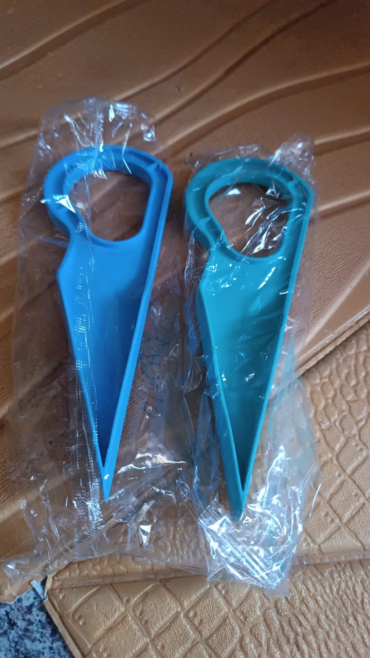 Mattress Lifter Tool for Easy Bed Sheet Change (1 pc / 23 Cm) Signature kart