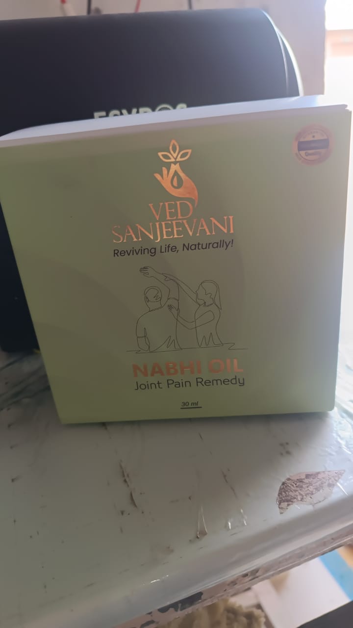 Ved Sanjeevani Nabhi Oil for Joint Pain Relief (30ML / 1 Pc) Signature Kart