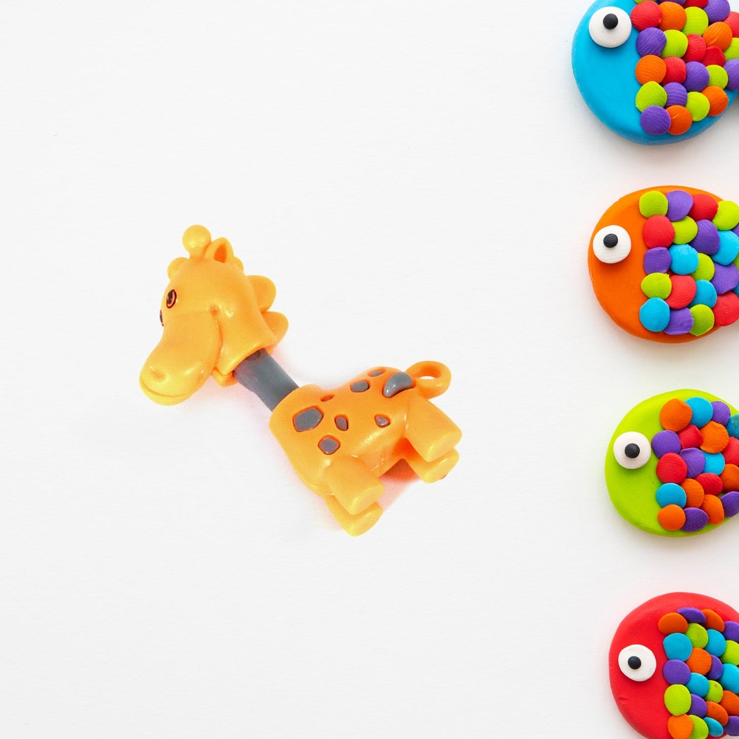 Extandable Giraffe toy, Cute Looking Giraffe with Extandable Neck (30 Pcs Set) signaturekarts