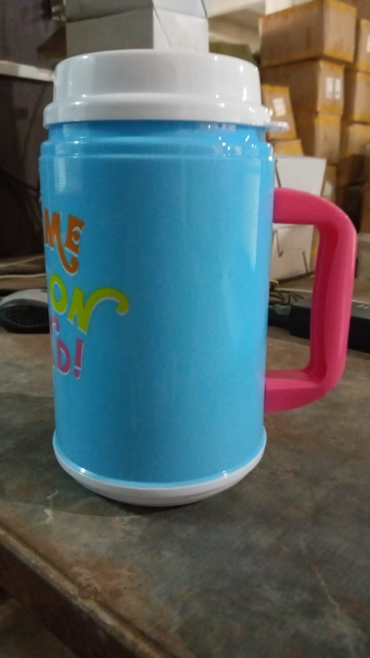 Insulated Mug with Lid Handle Flexible Straw with Cap (709 ML) signaturekarts
