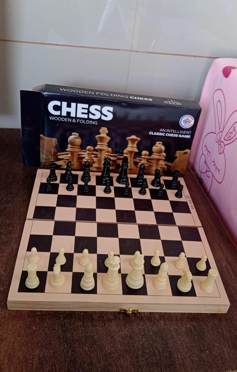 Folding Wooden Chess Board Set (30 × 30 Cm / 1 Set) Signaturekarts