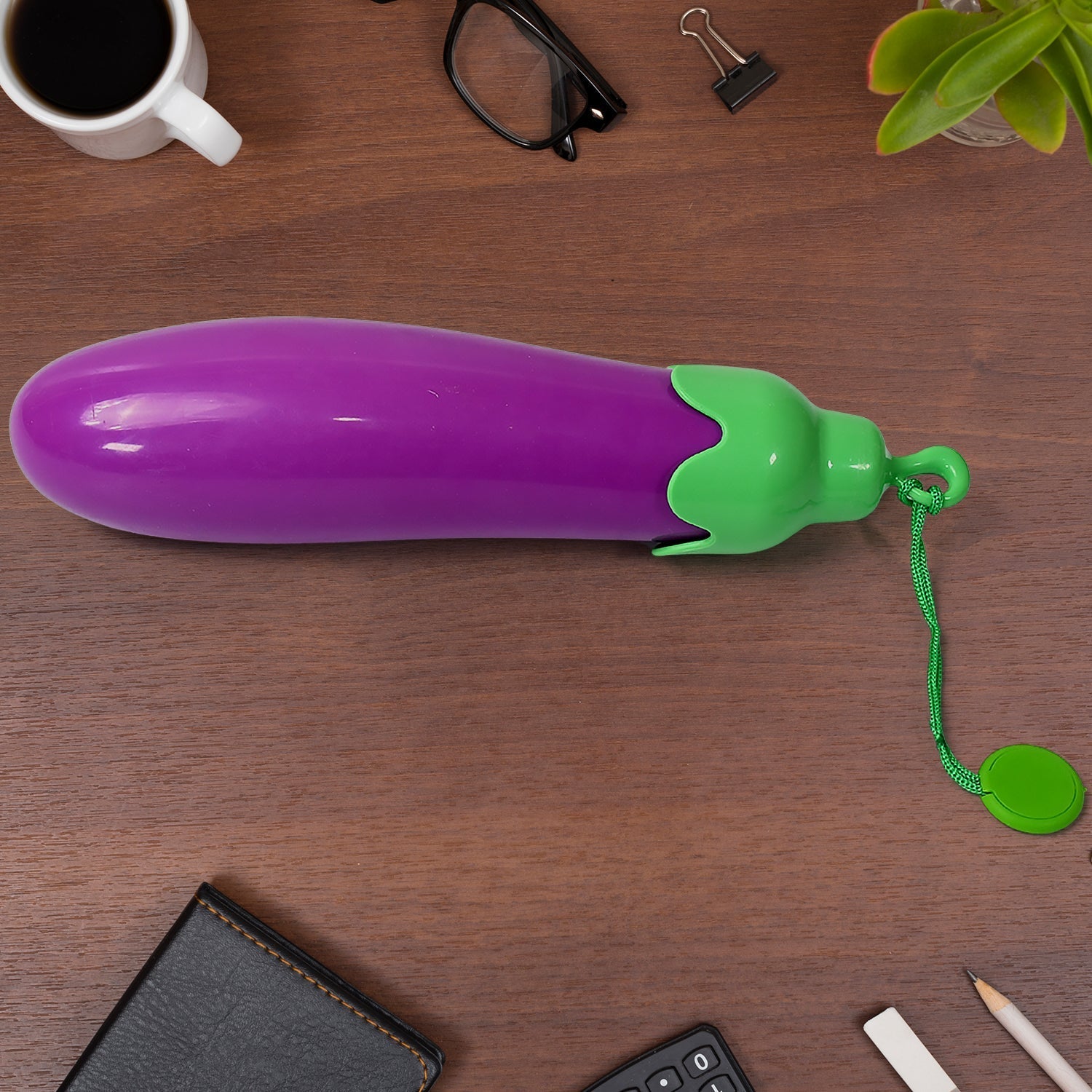 Vegetable shaped Folding Umbrella, Plastic Case Creative Fashion Folding Mini Sun Shade Rain Umbrella, Unique Umbrella, Sun & UV Protection, Cute Design (1 Pc) signaturekarts