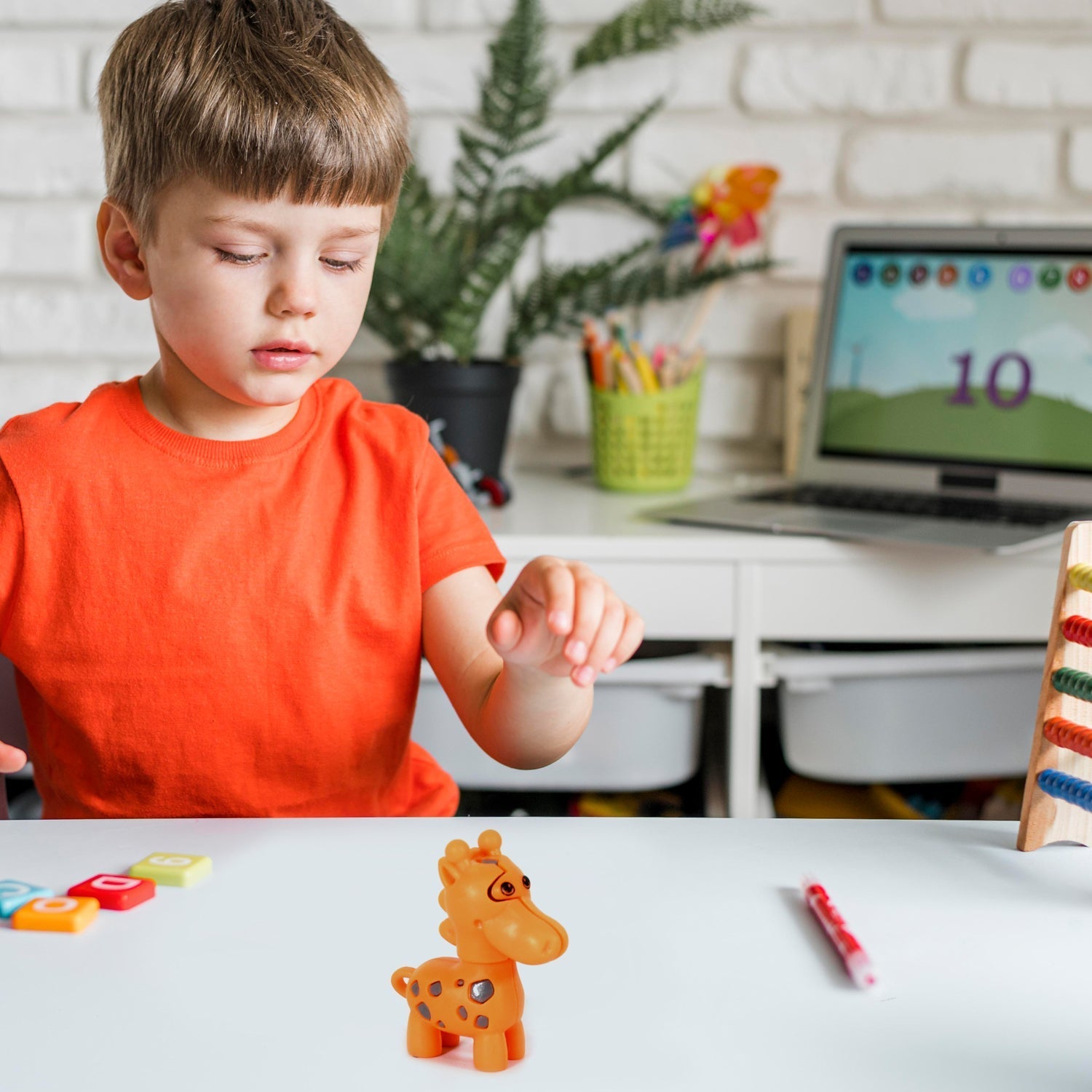 Extandable Giraffe toy, Cute Looking Giraffe with Extandable Neck (30 Pcs Set) signaturekarts
