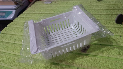 Expandable Adjustable Multipurpose Fridge Storage Basket (1 Pc) Signaturekarts