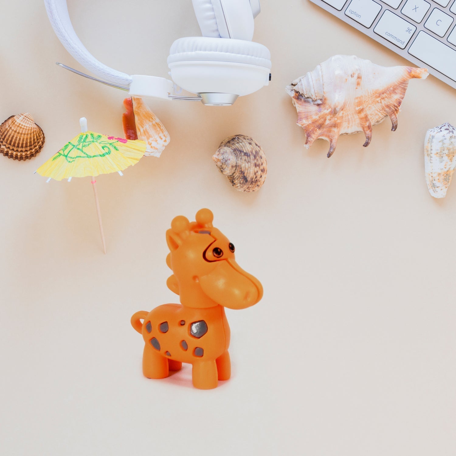 Extandable Giraffe toy, Cute Looking Giraffe with Extandable Neck (30 Pcs Set) signaturekarts