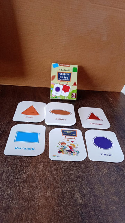 Kidkraft Early Learner 32-Piece Color & Shape Flashcard Set Signature kart