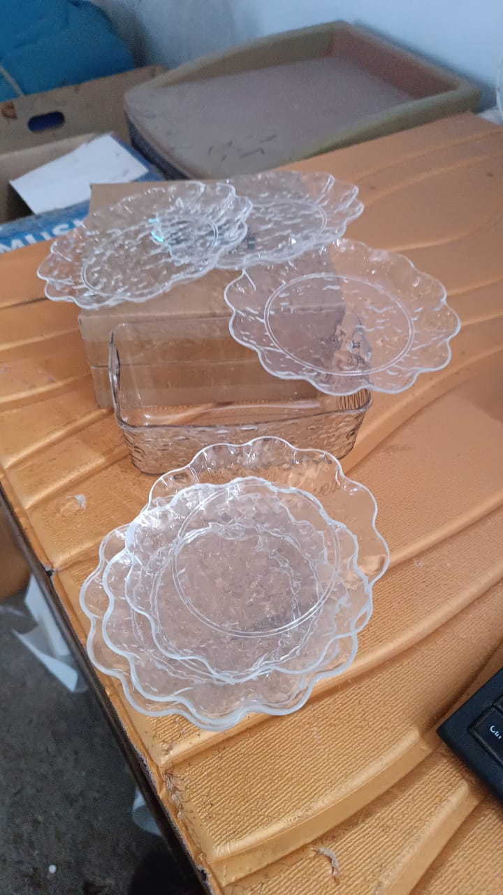 9 in 1 Plastic Bowl With Serving Tray / Plates Set Signature kart