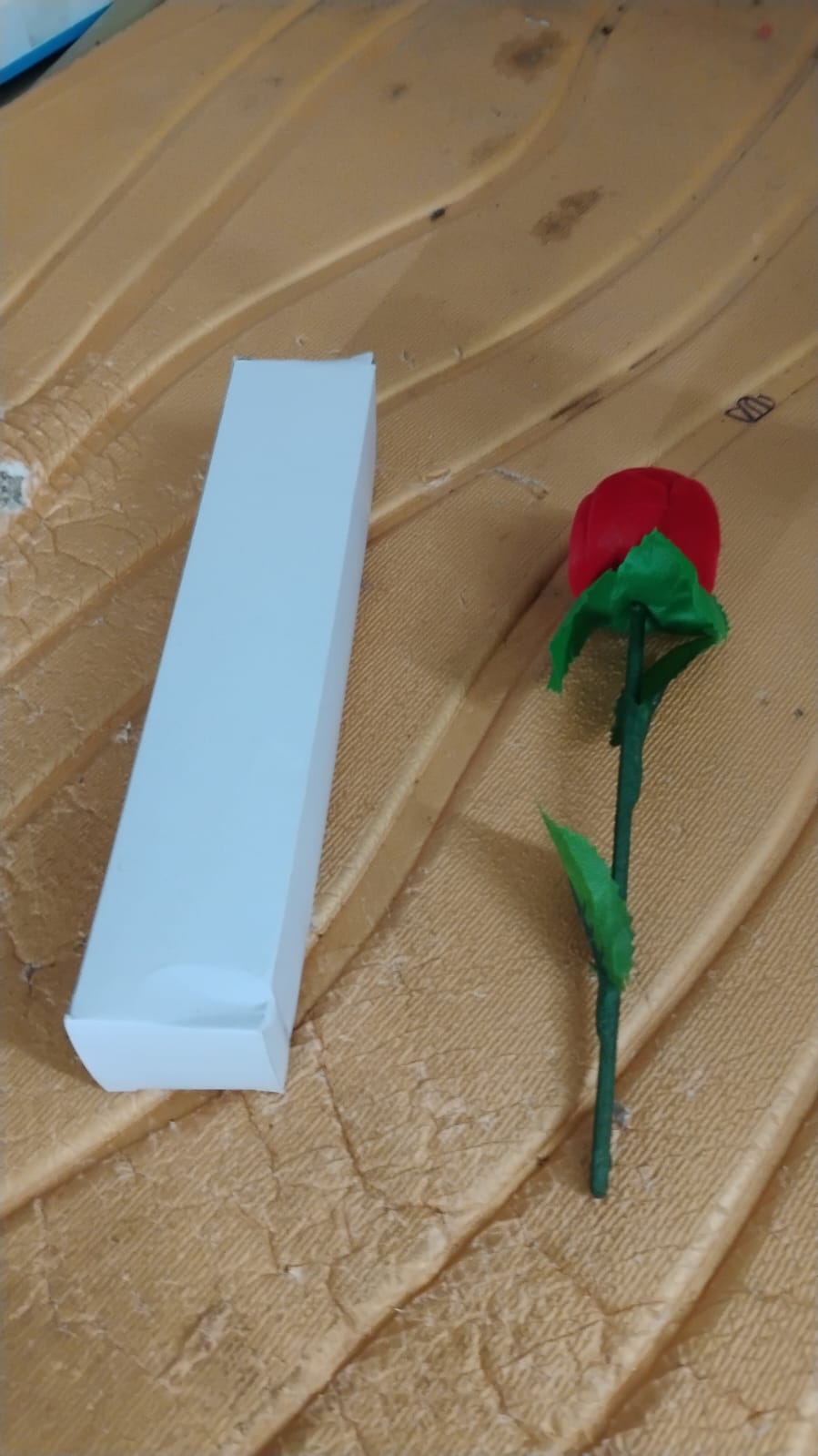 Artificial Rose Flower Shaped Jewelry Ring Box (1 Pc) Signature Kart