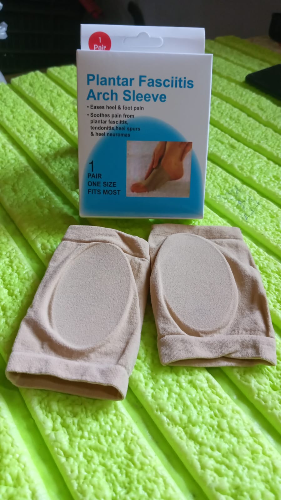 Foot Arch Support for Men & Women | Medial Arch Support for Flat Feet Correction Sleeve with Cushion | Plantar Fasciitis Leg Foot Pain Relief Product | Foot Care for Orthopedic Shoes Slippers, (1 Pair) signaturekarts