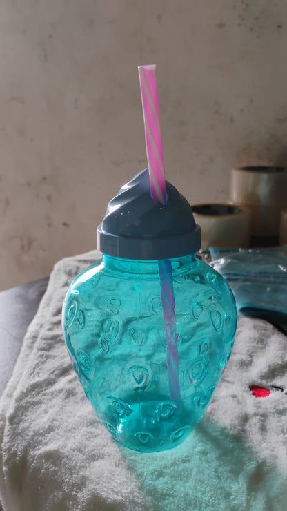 Single Plastic Drinking Cup – Durable, Lightweight, and Easy to Use (1 Pc) Signaturekarts