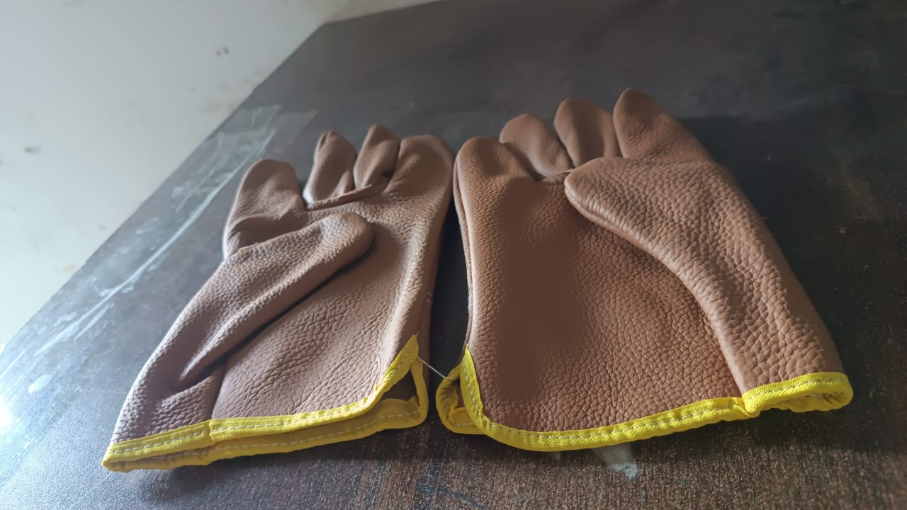 Gloves Gardening Gloves for Men Women Leather Gloves Heavy Duty Gloves (1 Pair) Signaturekarts