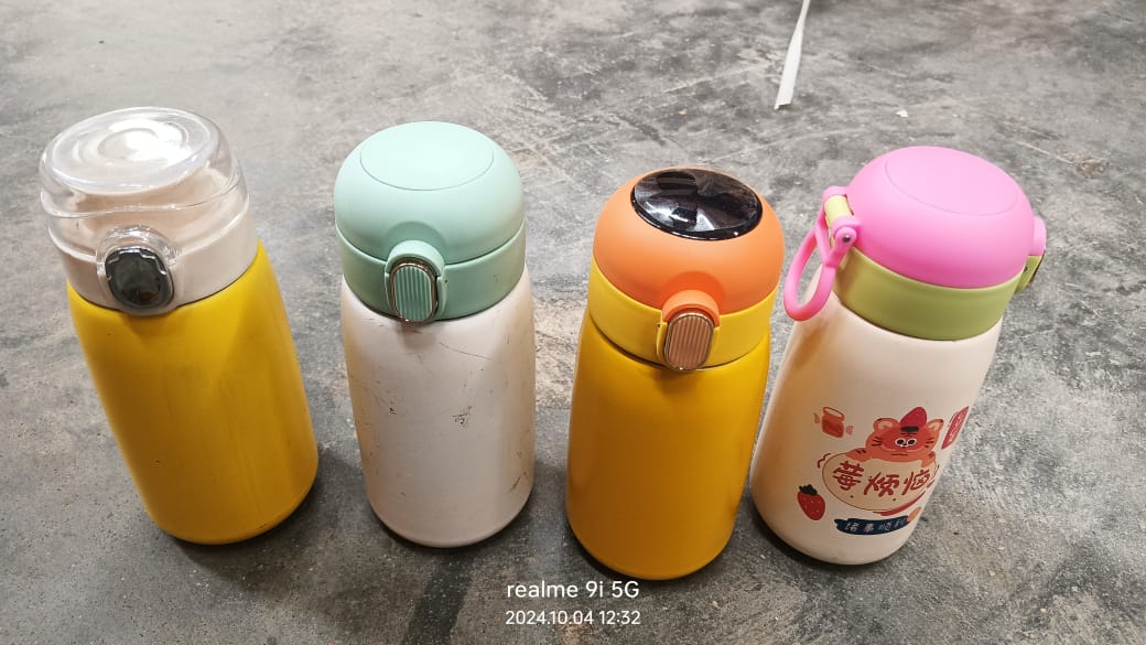 Duck Stainless Steel Water Bottle (1 Pc / Mix Design) signaturekarts