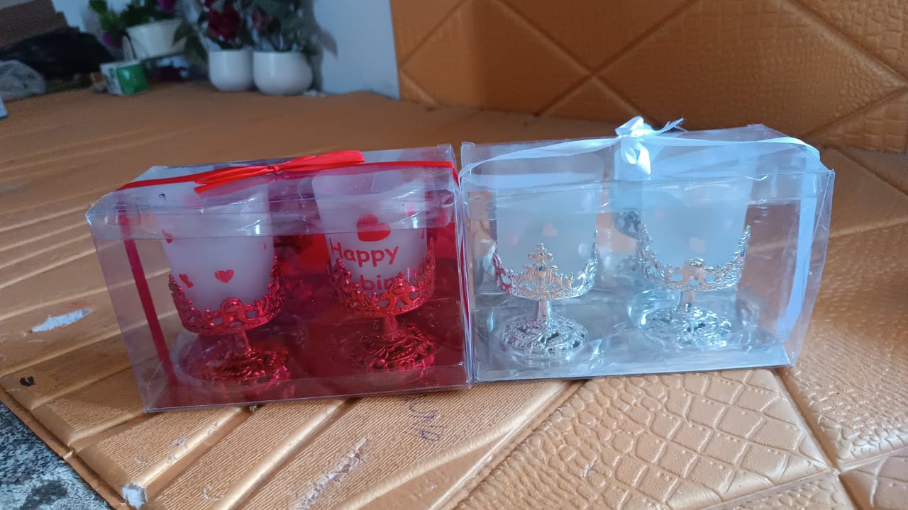 Tealight Holder Stylishly Shaped Candle Diya Stand (2 Pc / Mix Design) Signature kart