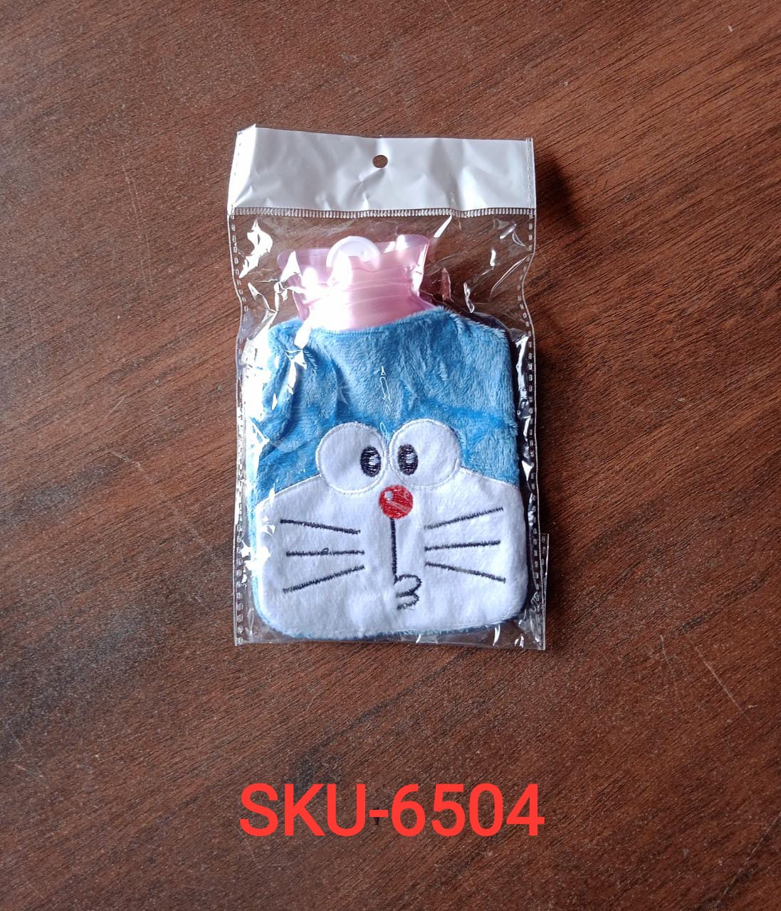 Doremon Hot Water Bag for Pain Relief & Warmth with Cover Signaturekarts