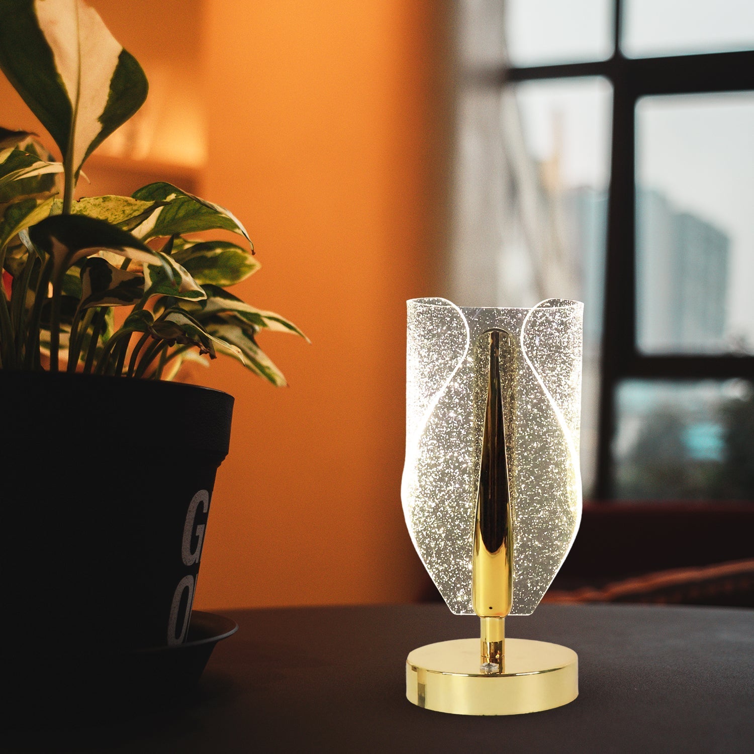 Luxury Crystal Table Lamp with USB Charging (1 Pc) signaturekarts