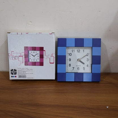 Square Quartz Table Clock - (1 Pc) signaturekarts