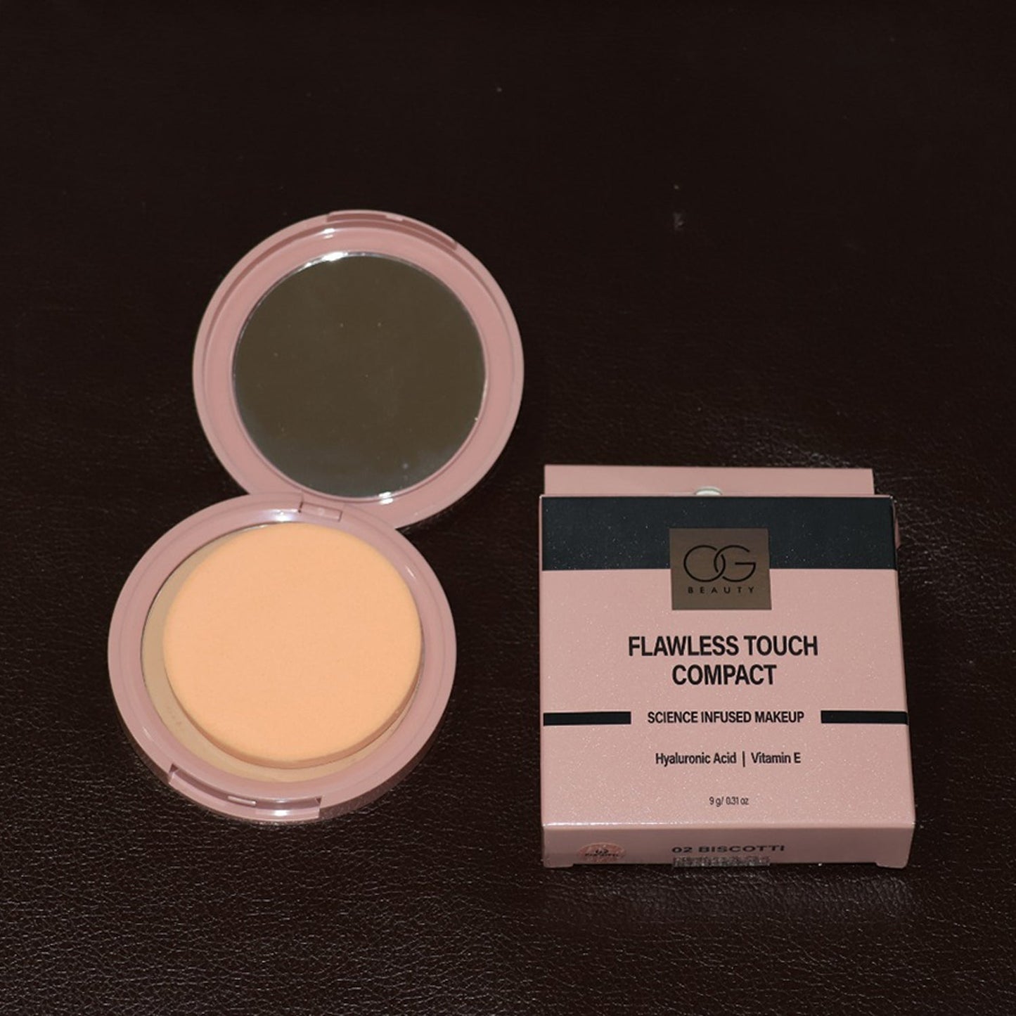 OG Beauty Biscotti Flawless Touch Compact Powder (9 GM / 1 Pc) signaturekarts