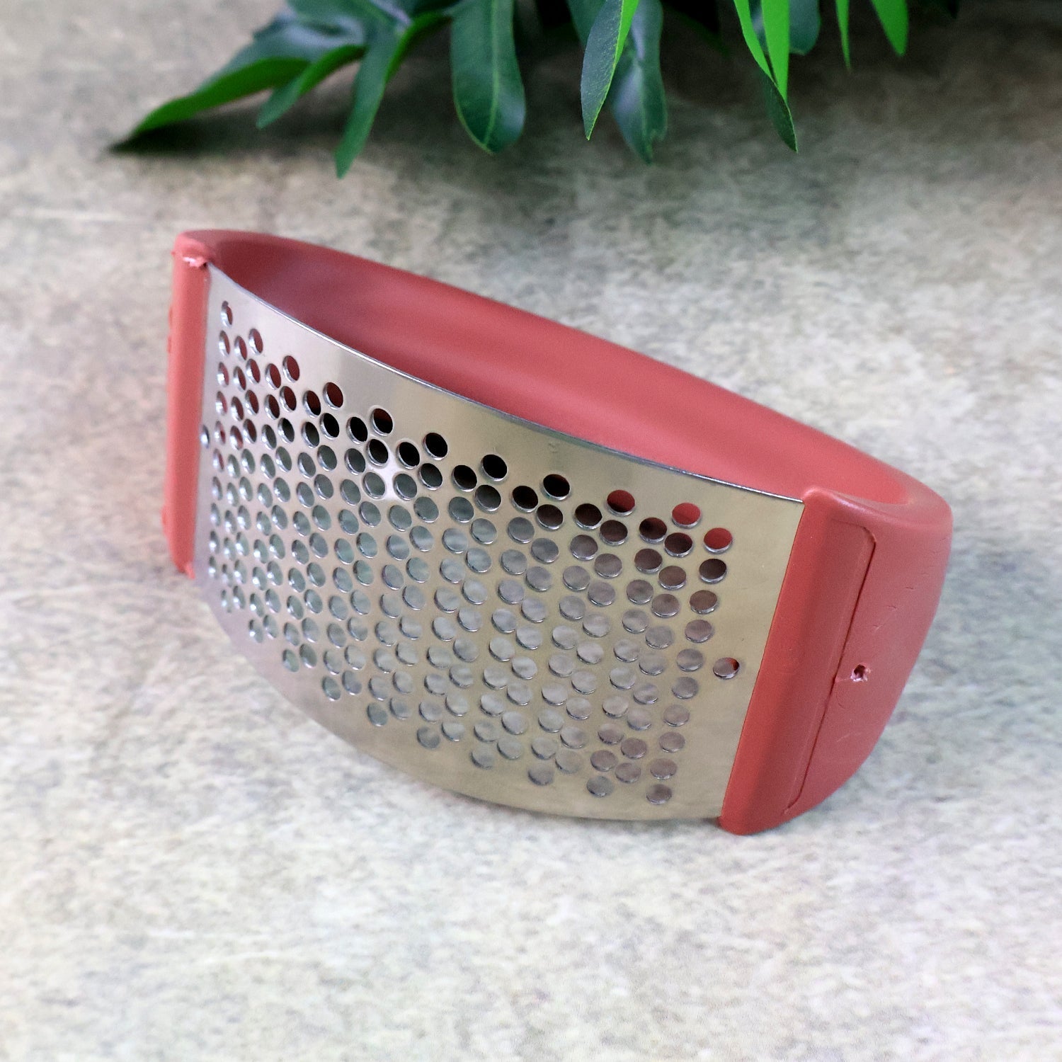 Supermom Premium Curve Garlic Press Crusher (1 Pc) signaturekarts
