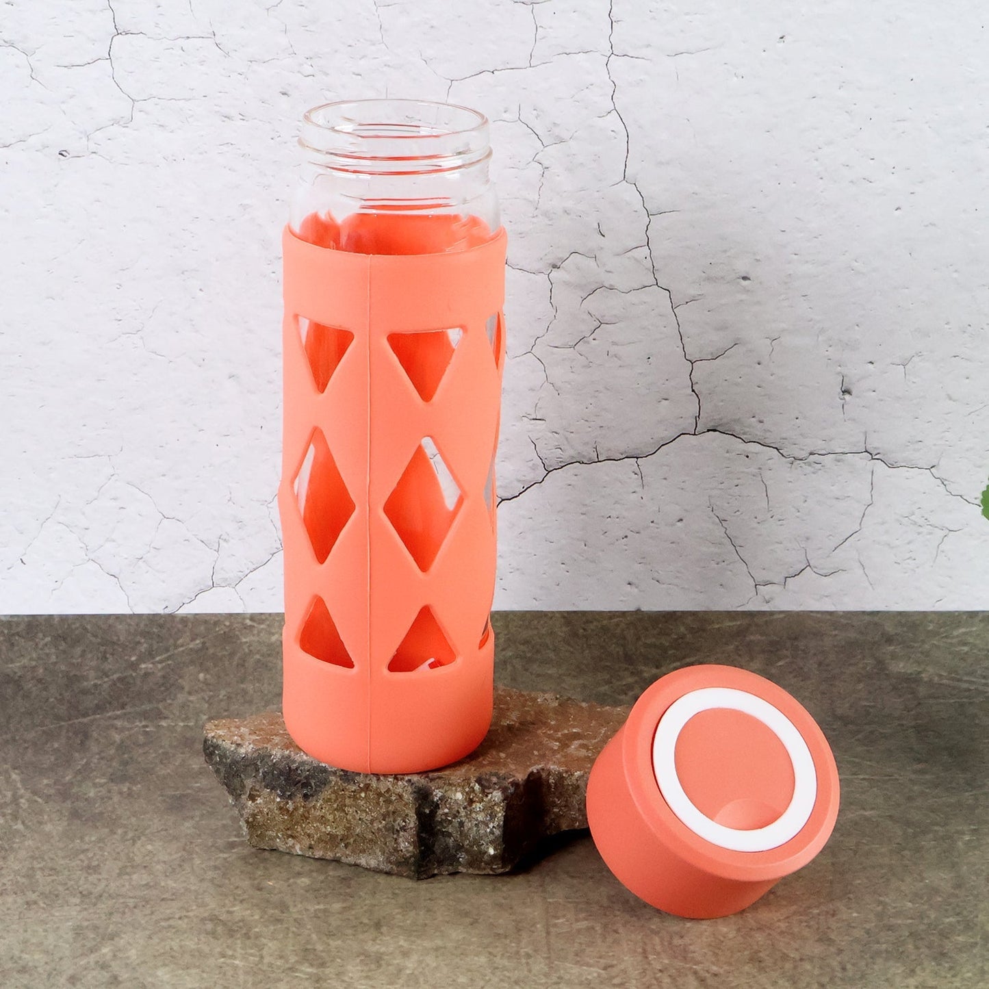 Glass Water Bottle with Protective Sleeve - (1 Pc / 480 ML) signaturekarts