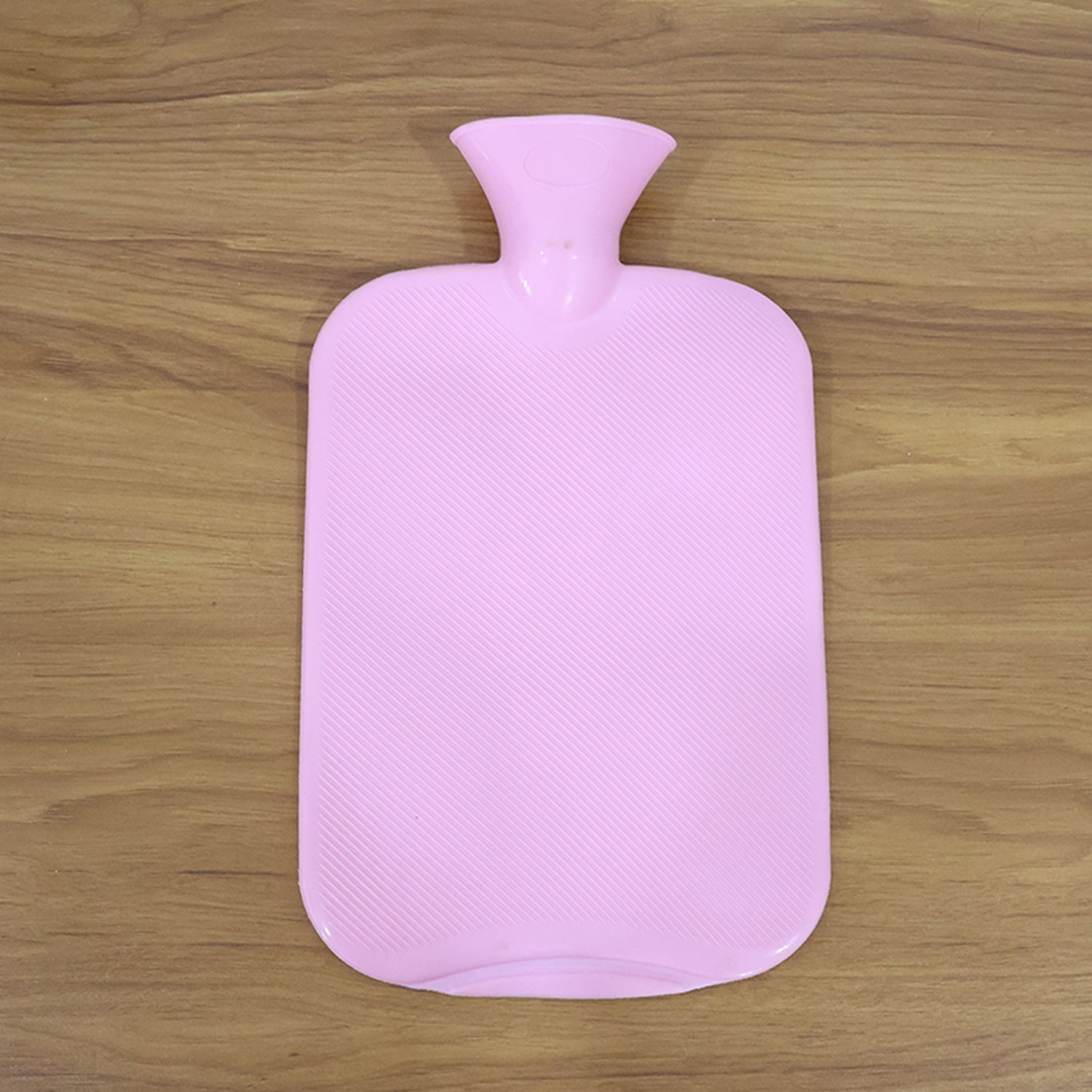 Premium Quality Rubber Hot Water Bag (31 x 19 Cm / 1 Pc) The Morsignaturekarts