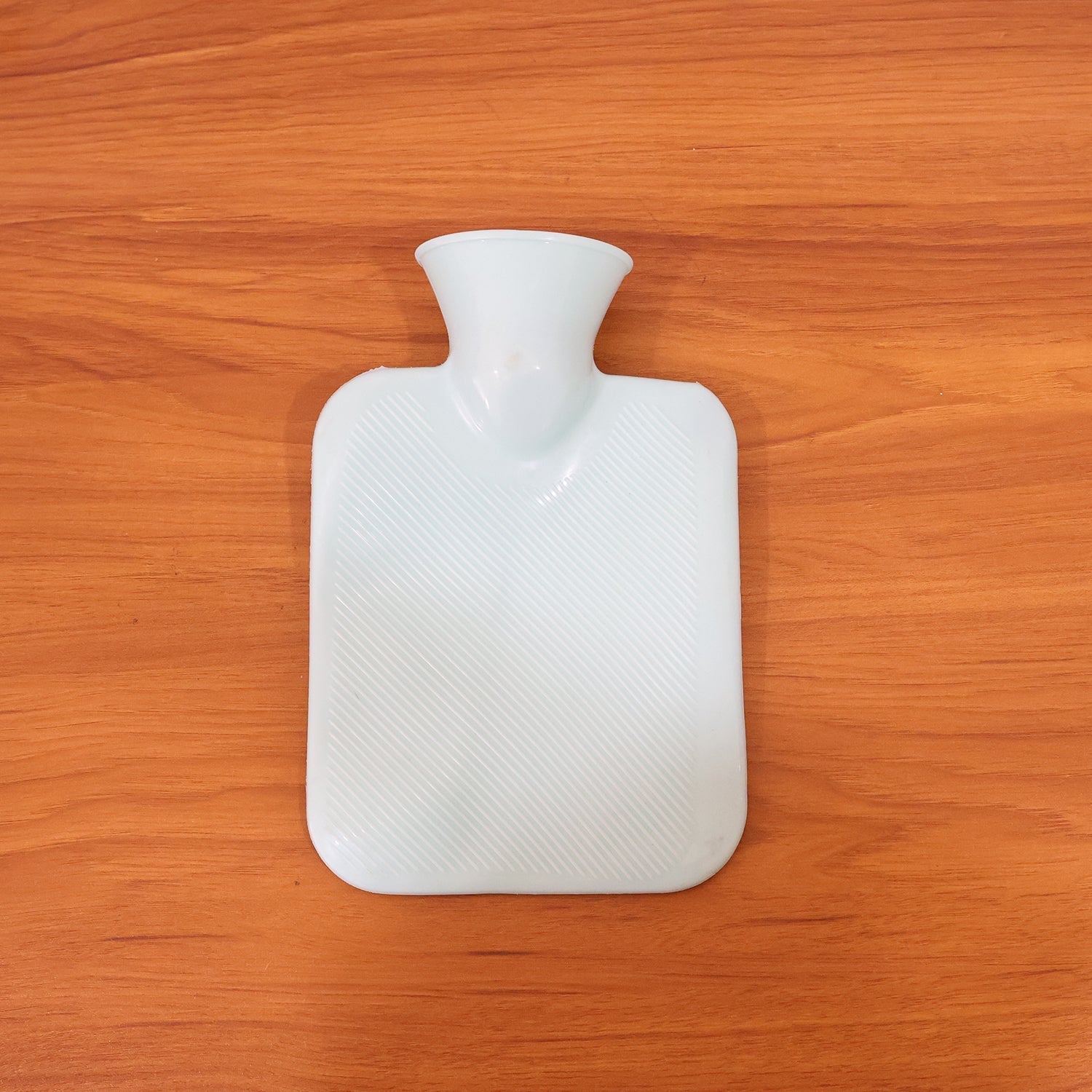Premium Quality Rubber Hot Water Bag (19 x 13 Cm / 1 Pc) The Morsignaturekarts