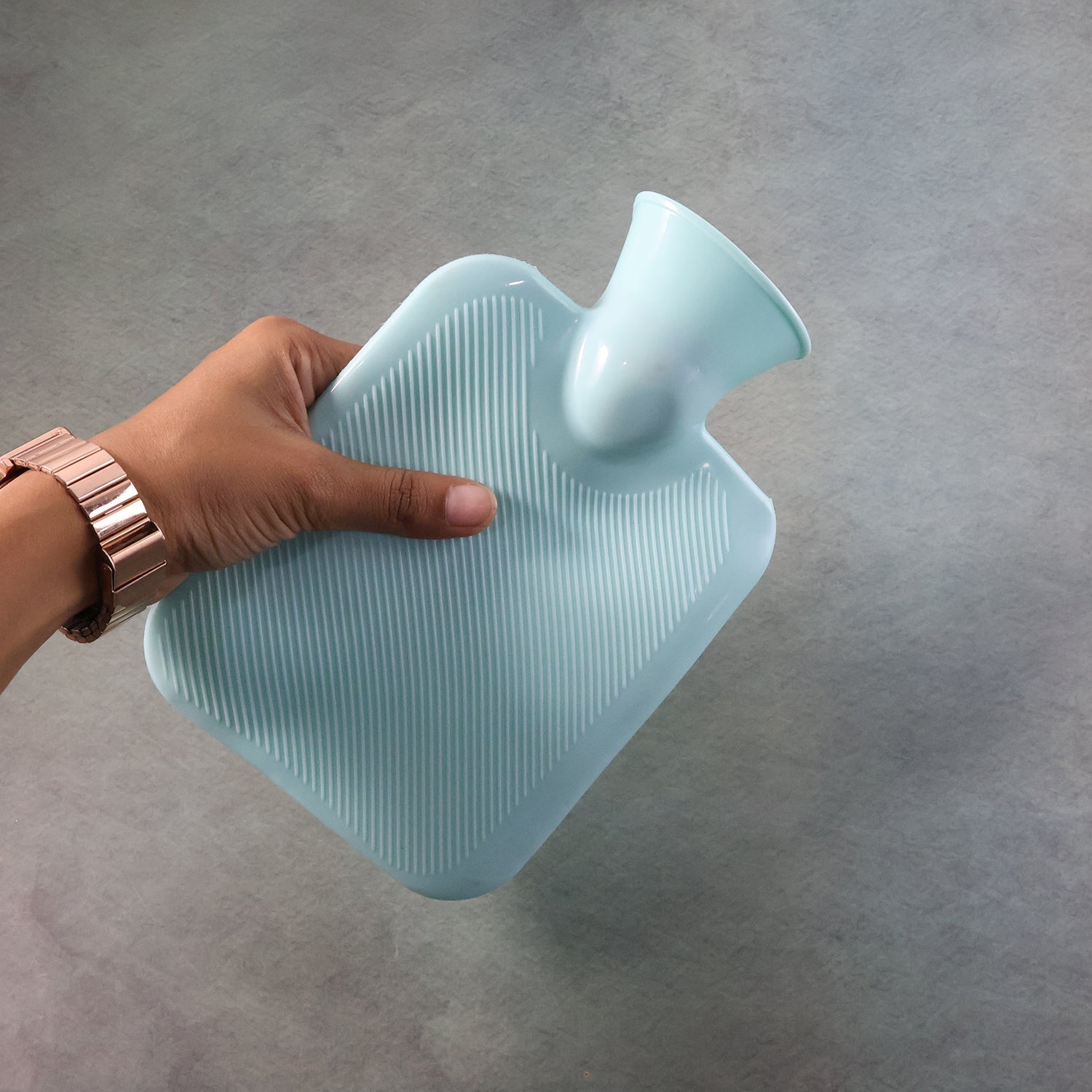 Premium Quality Rubber Hot Water Bag (19 x 13 Cm / 1 Pc) The Morsignaturekarts