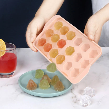 Durable Plastic Ice Cube Tray (1 Pc) The Morsignaturekarts