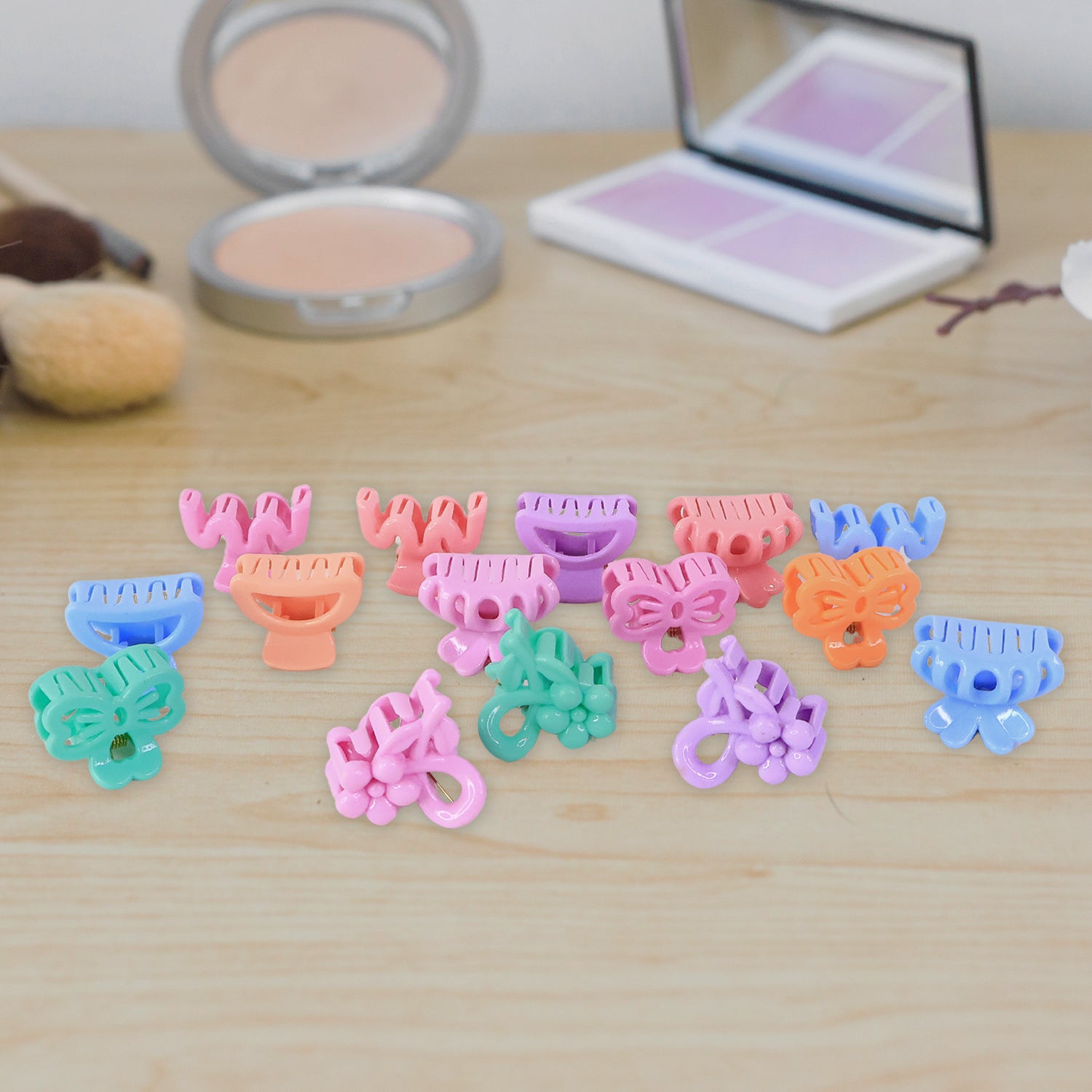 Plastic Small Hair Clips Girls Kids Hair Accessories (3 Pcs Set / Mix Color & Design) Signaturekarts