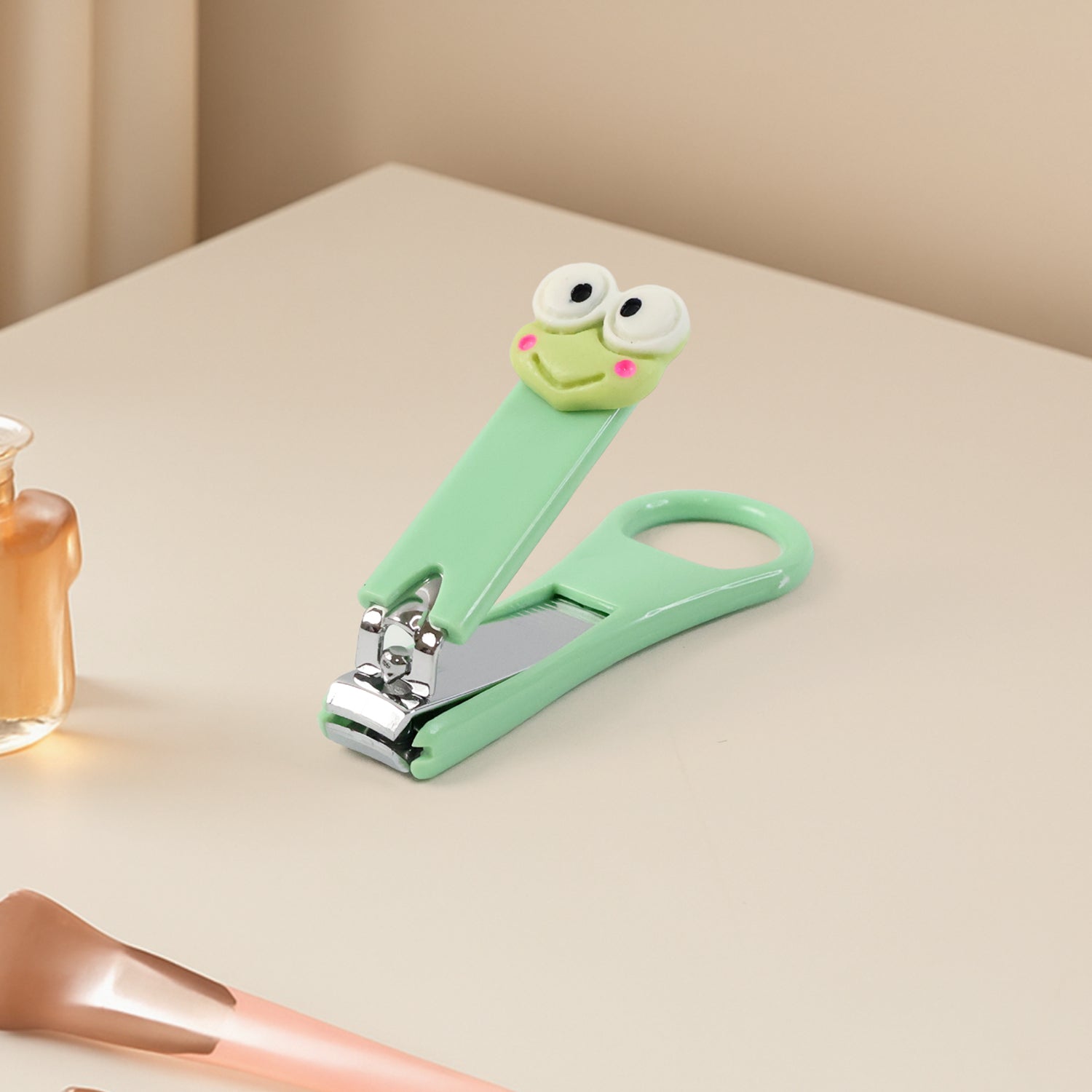Cute Cartoon Nail Clipper for Kids l (1 Pc / Random Design) signaturekarts