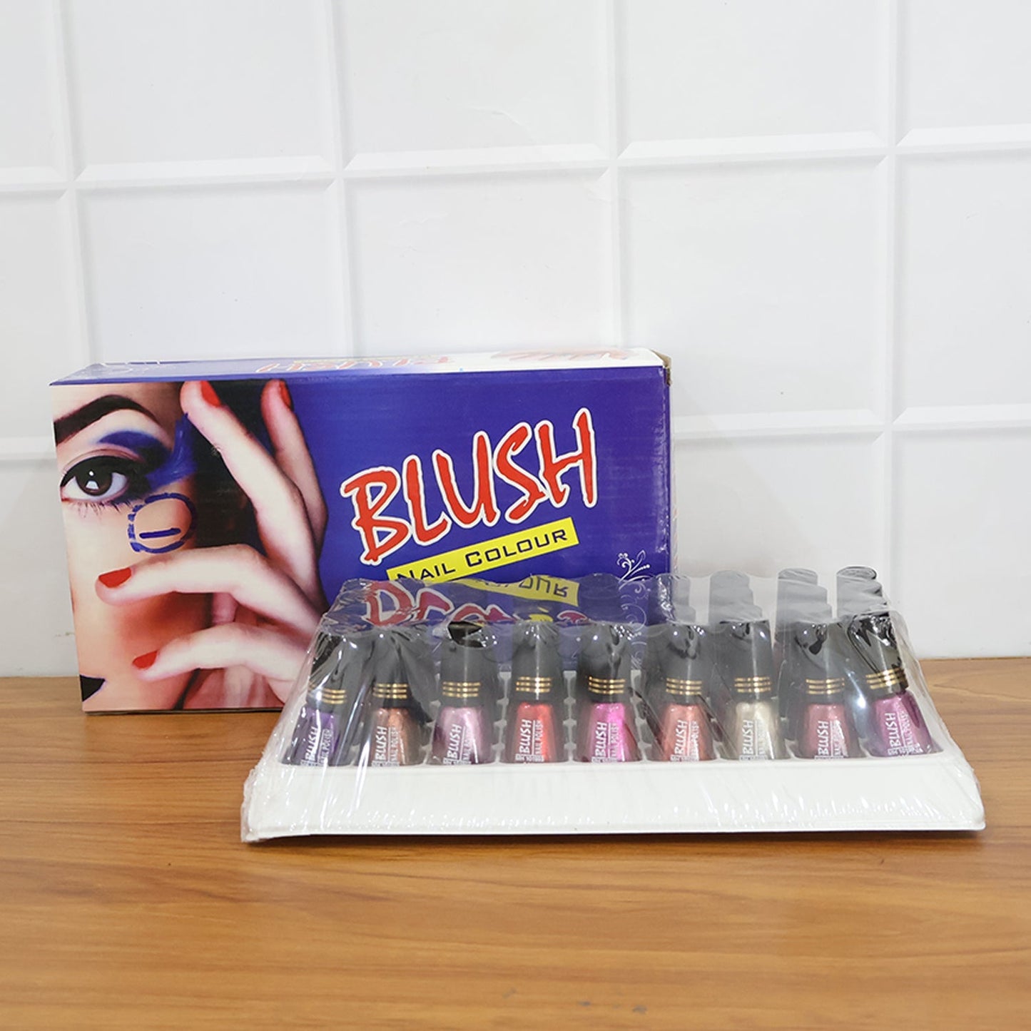 Blush Metallic Mini Nail Polish (Mix Color / 6 ML / 1 Pc) The Morsignaturekarts