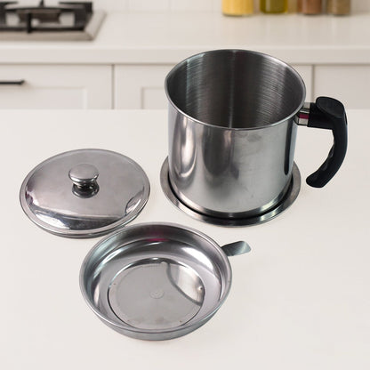 Stainless Steel Oil Strainer Pot with Lid and Filter Mesh (1 Set) signaturekarts