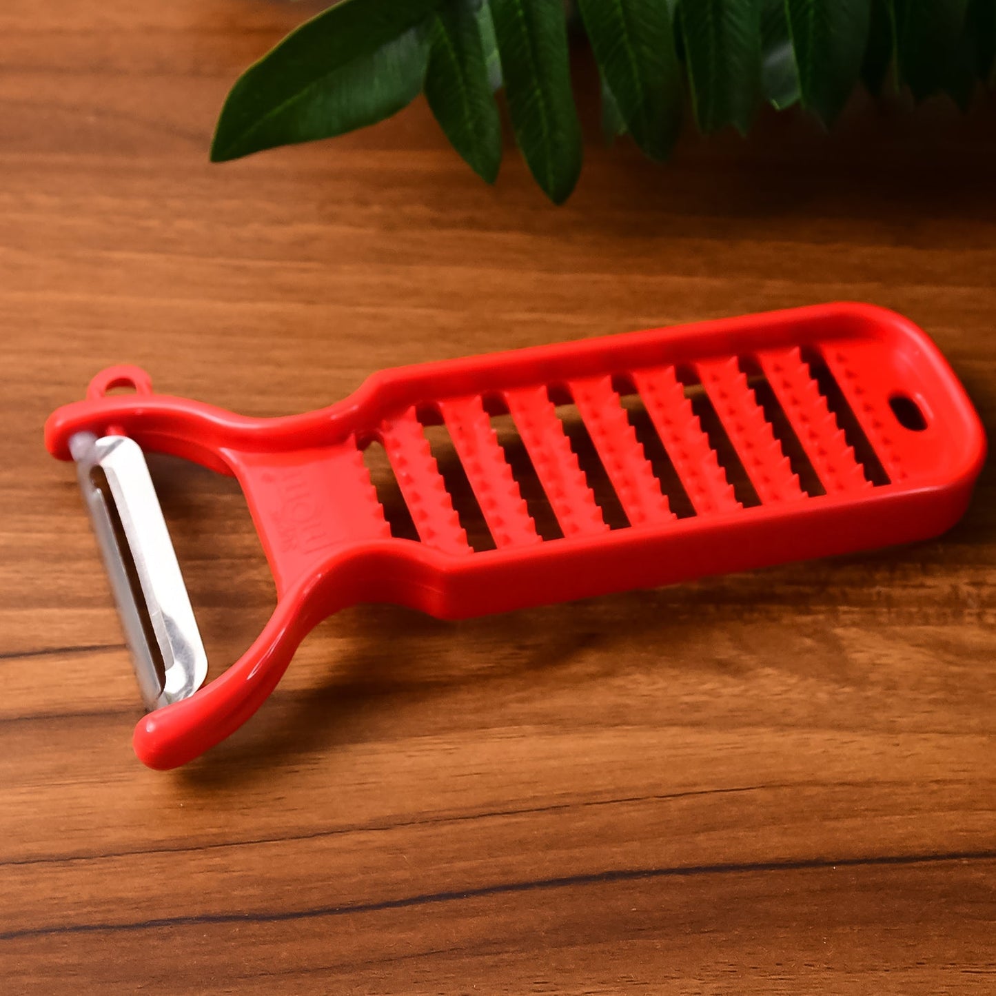 Supermom Ginger Grater and Peeler (1 Pc) signaturekarts