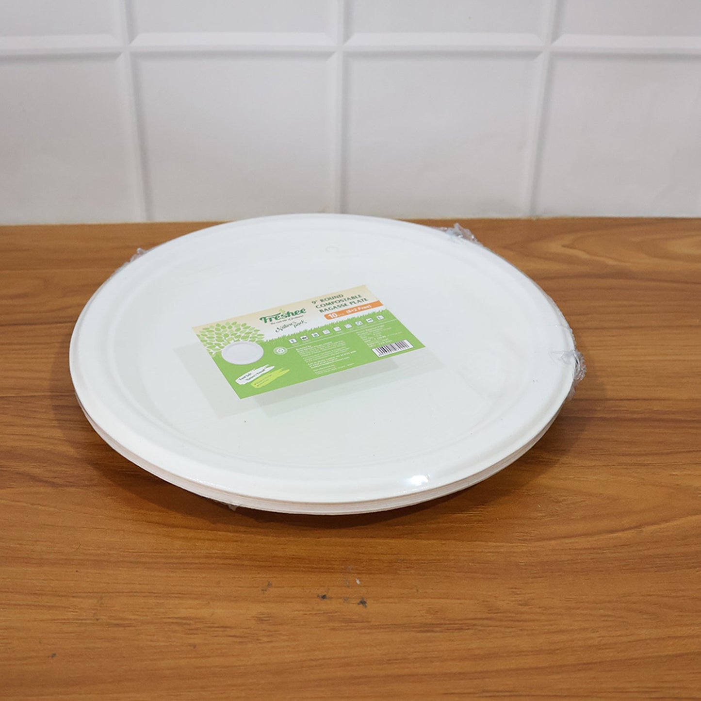 Freshee 9 Inch Compostable Bagasse Plate (10 Pc) signaturekarts
