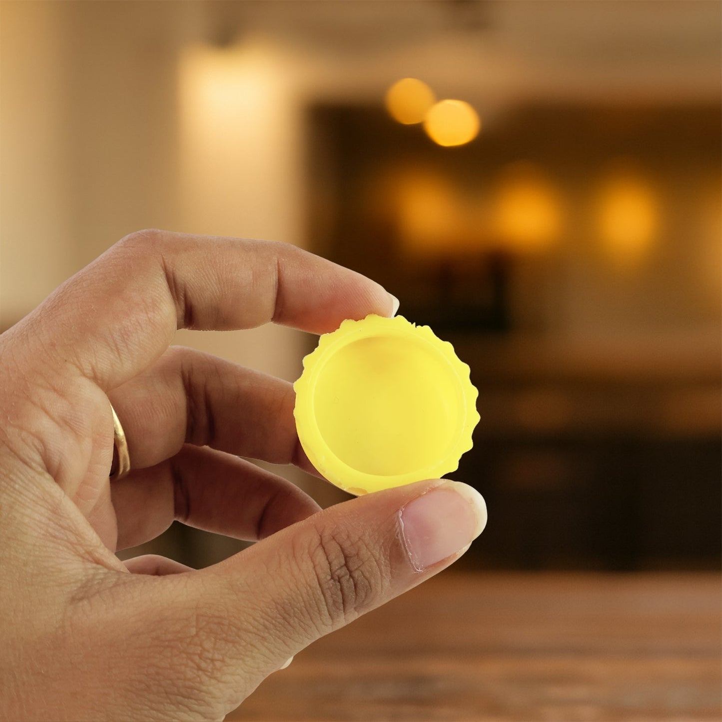 Reusable Silicone Bottle Cap Cover - (1 Pc) signaturekarts