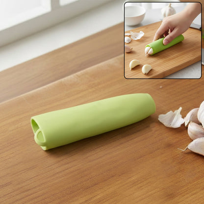 Silicone Garlic Peeler Tube Easy Hand Roller Peeling Tool (1 Pc) signaturekarts